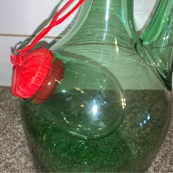Vintage Large Hand Blown Glass Italian Wine Decanter/ Carafe Ice Chamber Green - Picture 3 of 12